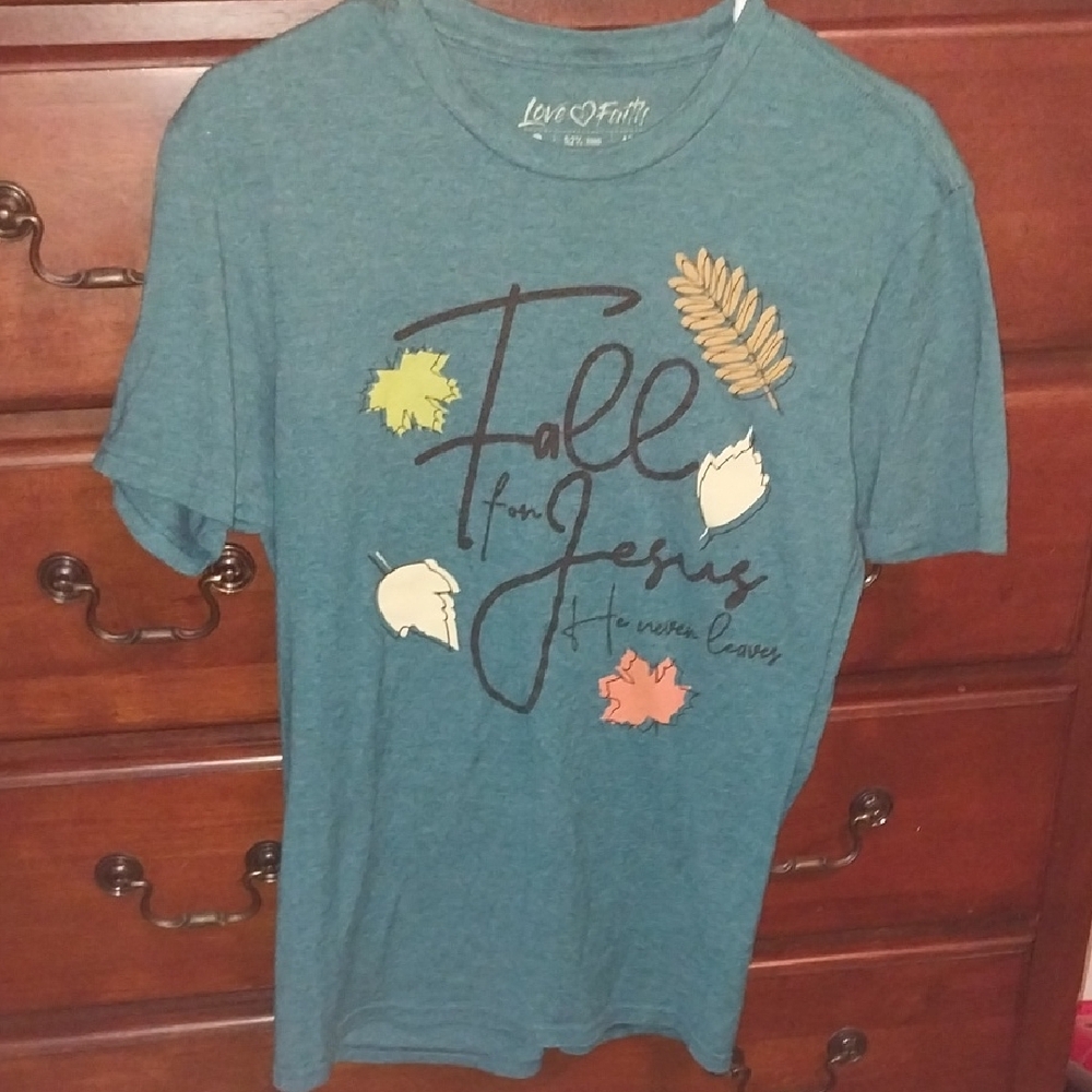 5/$25 Teal Graphic T-Shirt with Fall Design